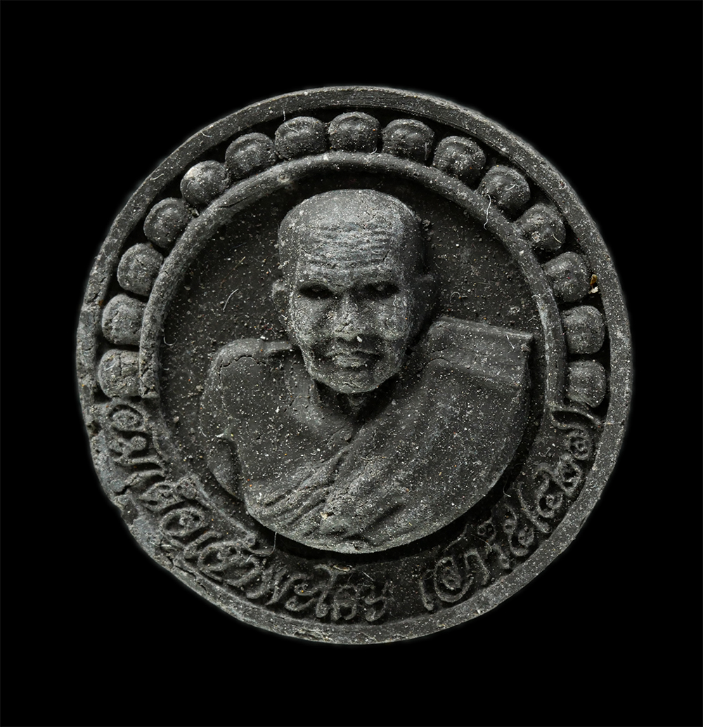 23Feb25 (28)p.jpg - พระสมเด็จพระโคะ หลวงปู่ทวด เหยียบน้ำทะเลจืด วัดพระโคะ ต.ชุมพล อ.สทิงพระ จ.สงขลา พิธีเสาร์ 5 ปี2527 เนื้อผงพุทธคุณ ผงว่าน ตอกโค๊ต พระเก่าสวย มวลสารดี ส [..] | https://kamulet.in.th